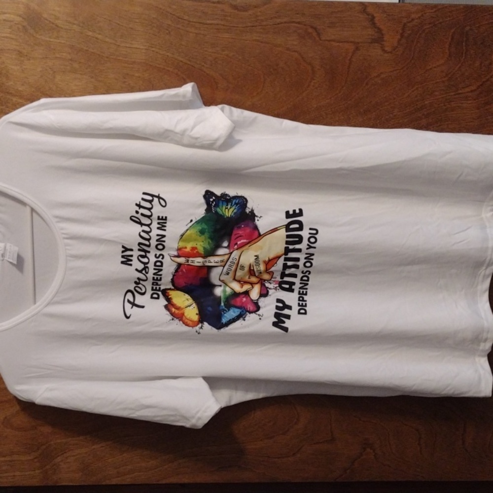 Graphic tee